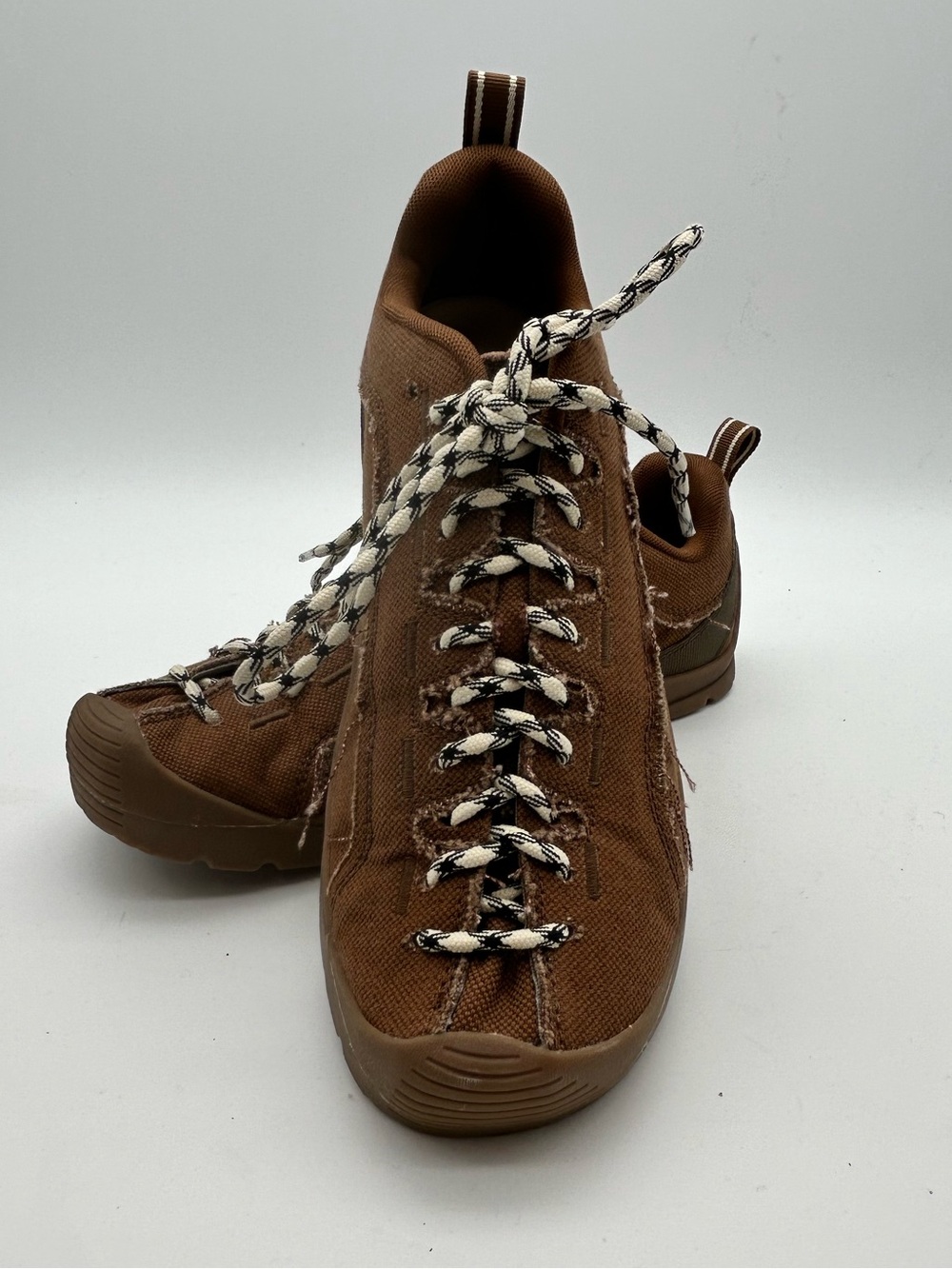 Keen Brown Canvas Low-Top Sneakers with Contrast Laces size 40